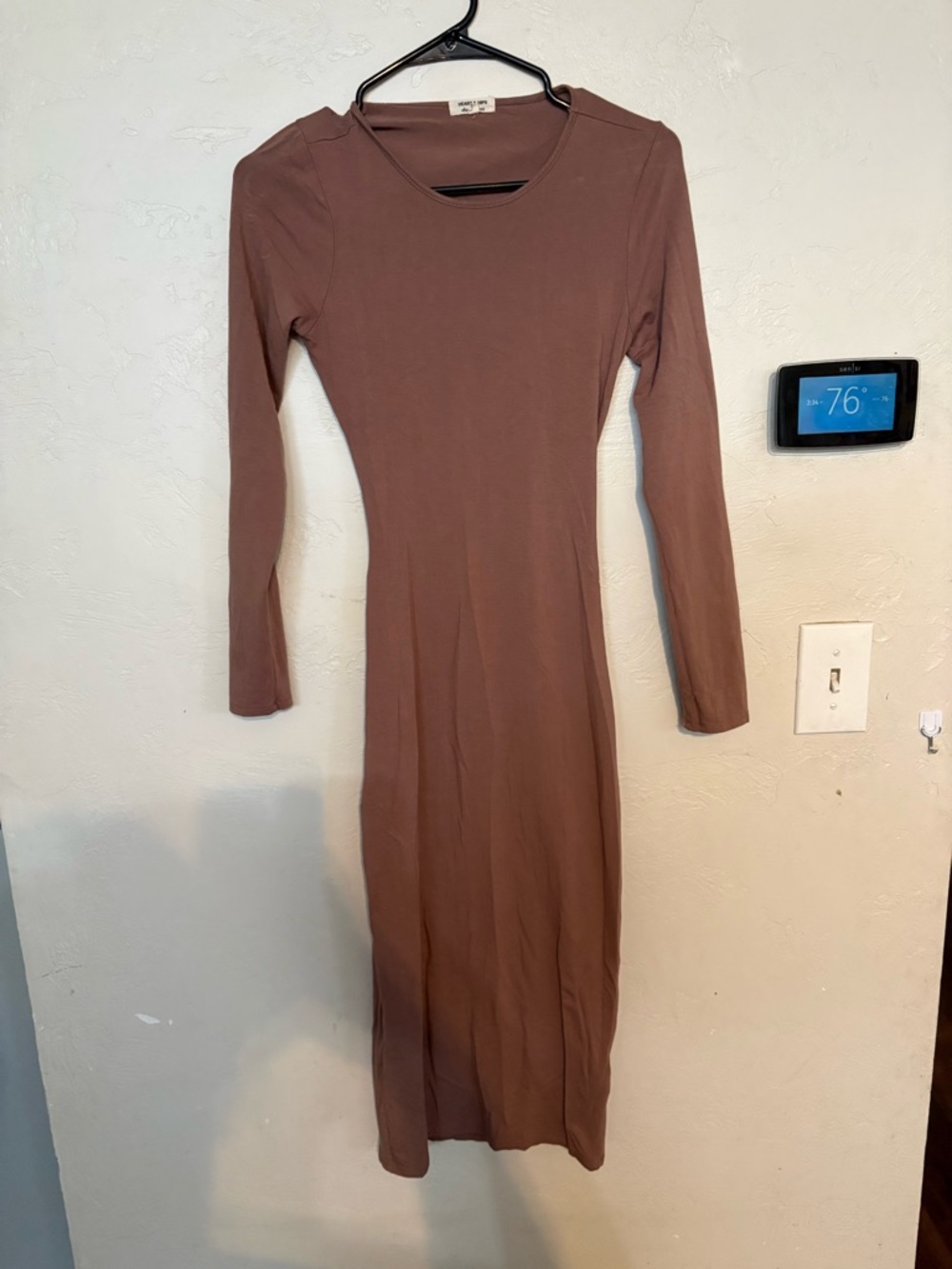 Heart Hips Slim-Fit Long Sleeve Midi Dress in Brown